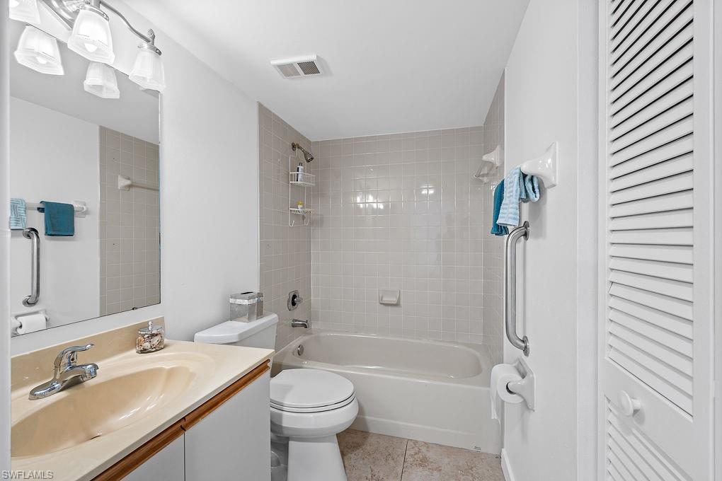 5985 Bloomfield CIR # D203