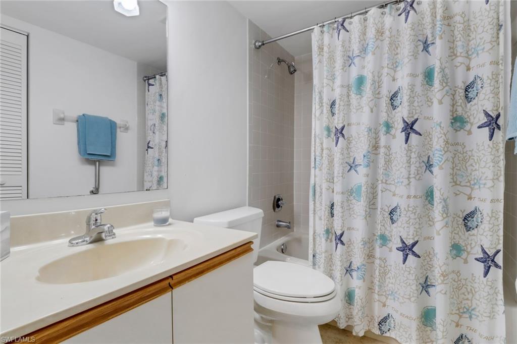 5985 Bloomfield CIR D203