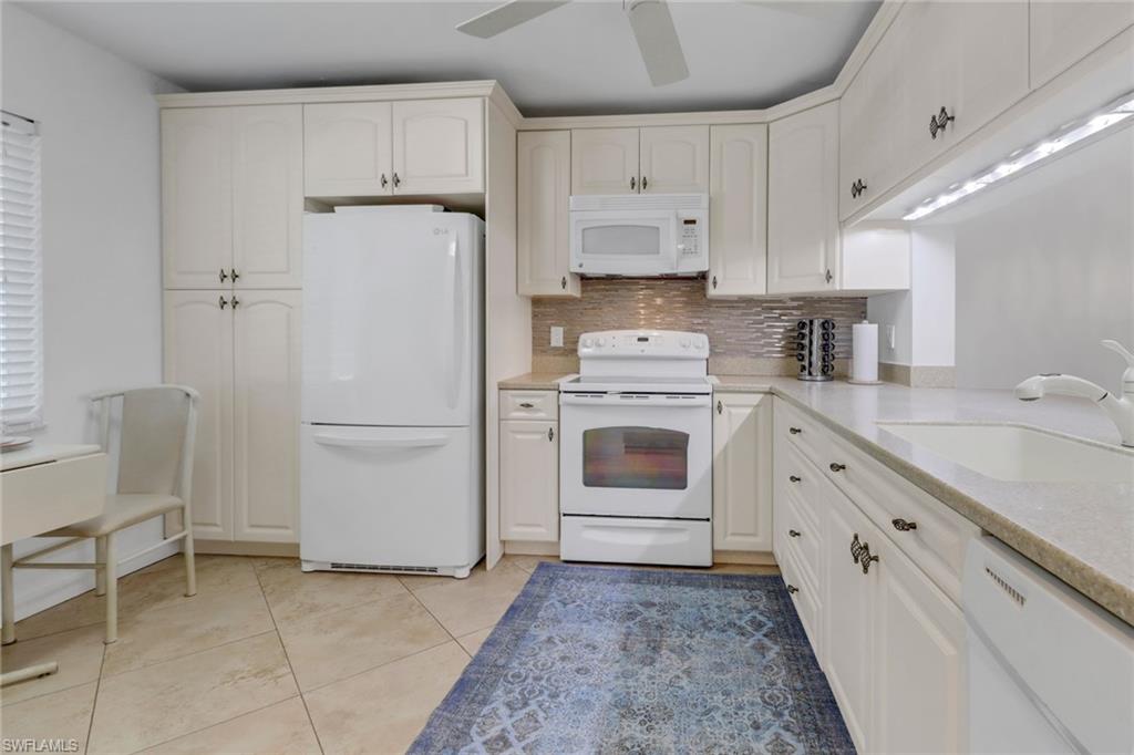 5985 Bloomfield CIR D203