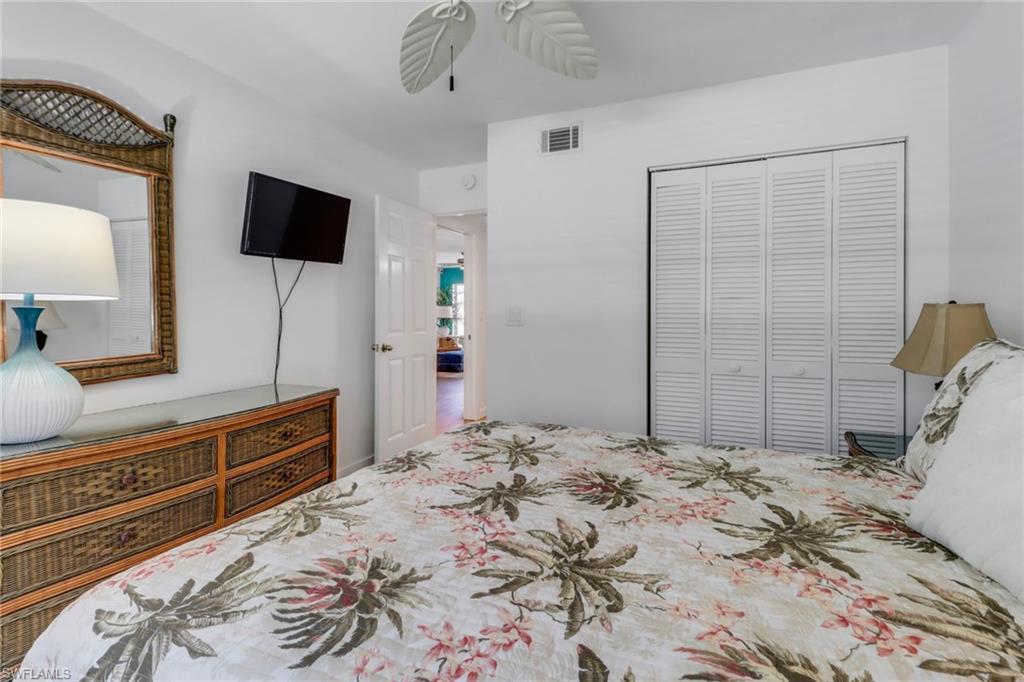 5985 Bloomfield CIR D203