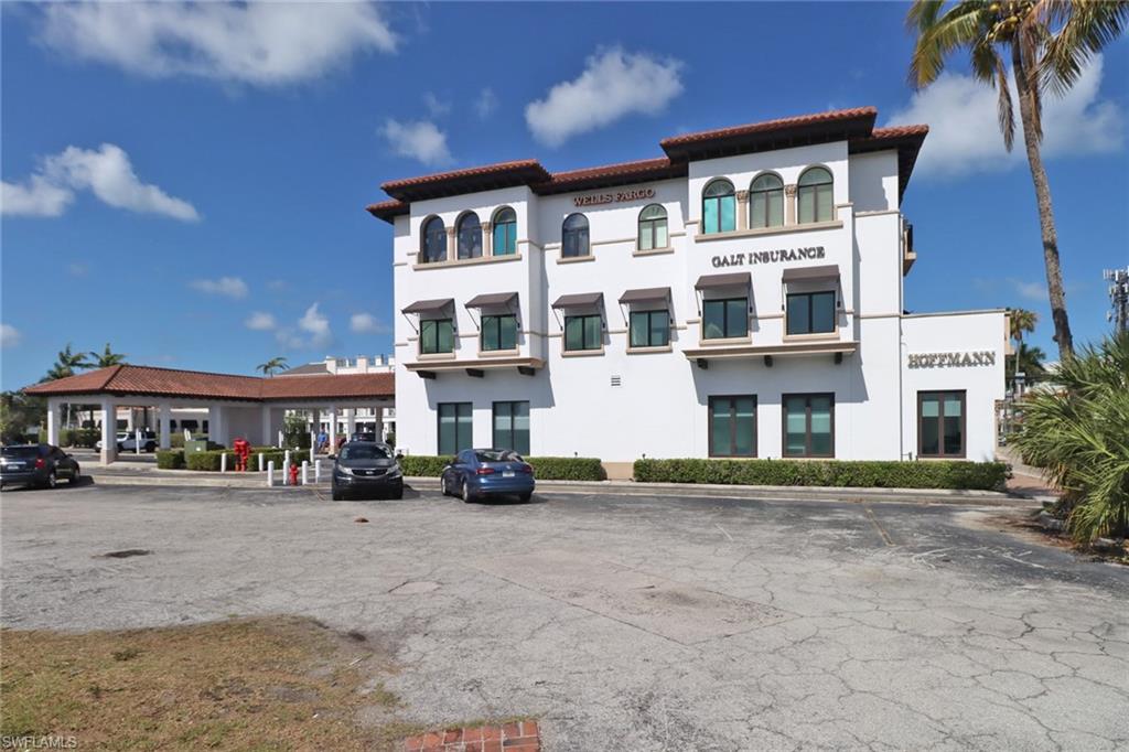 900 5th AVE S 302