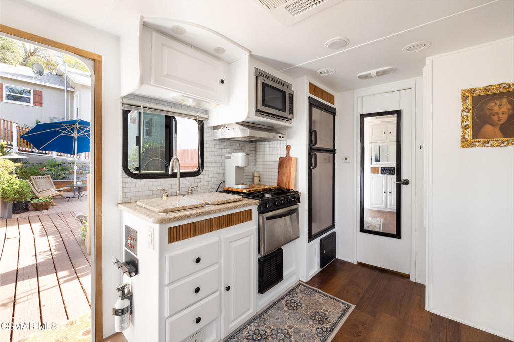 6311 Alta Vista Road