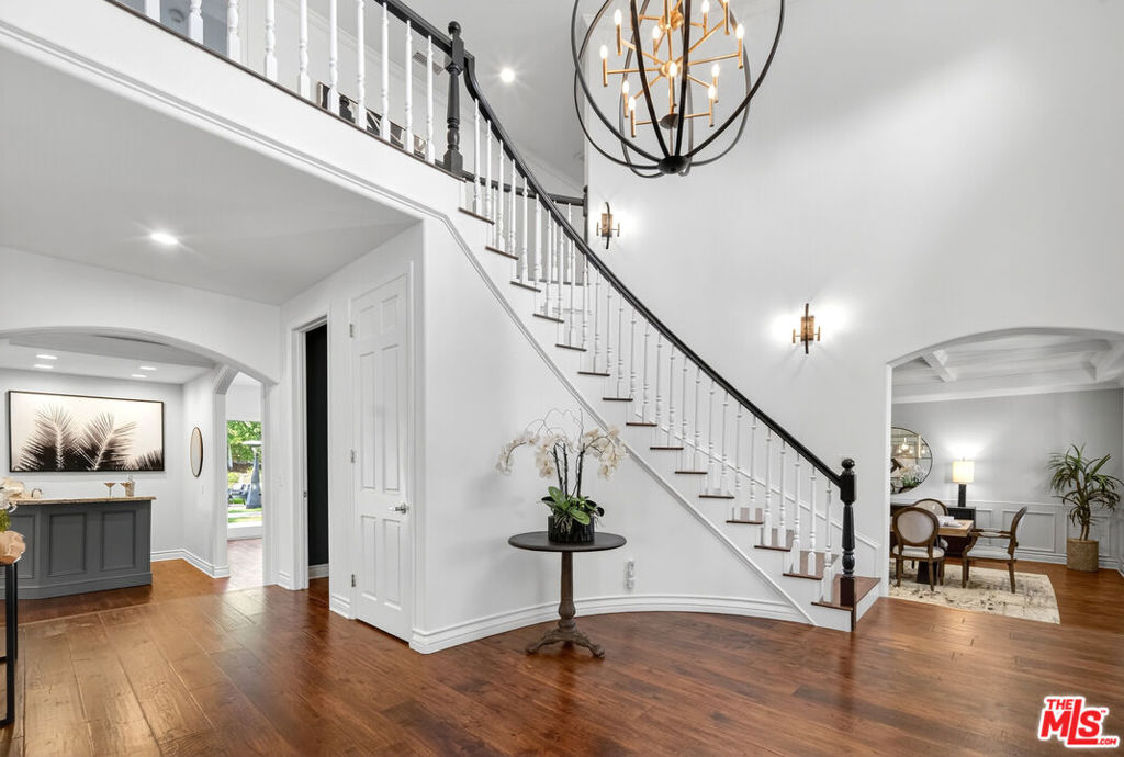 25527 Hamilton Court