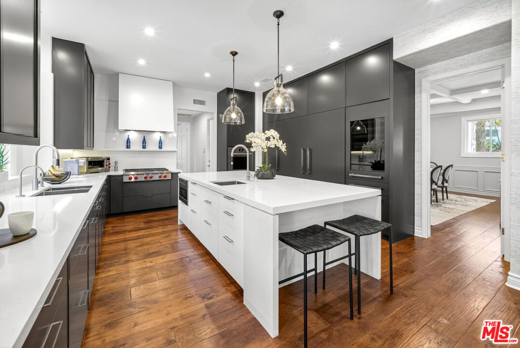 25527 Hamilton Court