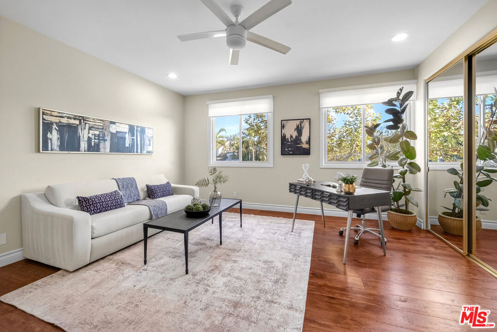 25527 Hamilton Court