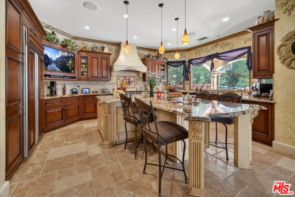 5481 Collingwood Circle