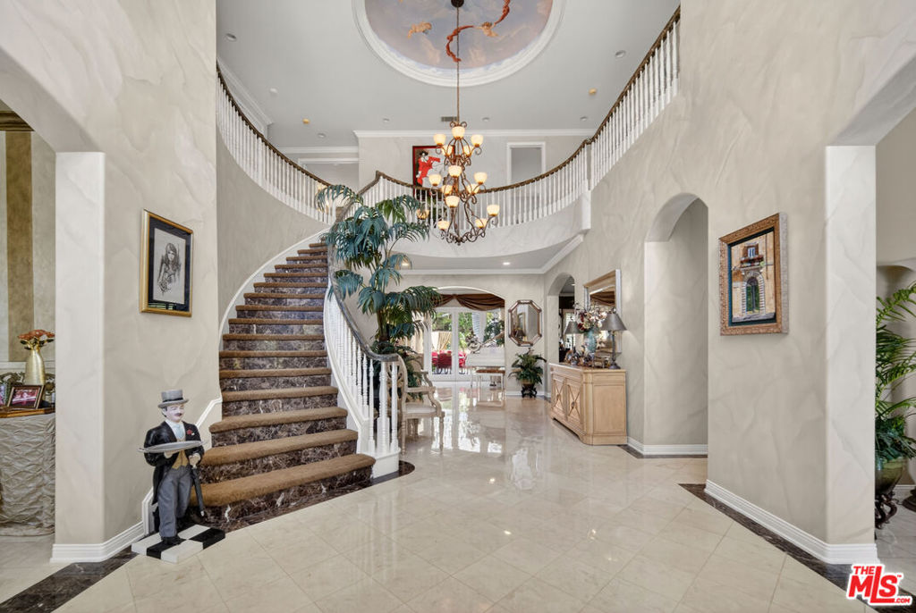 5481 Collingwood Circle