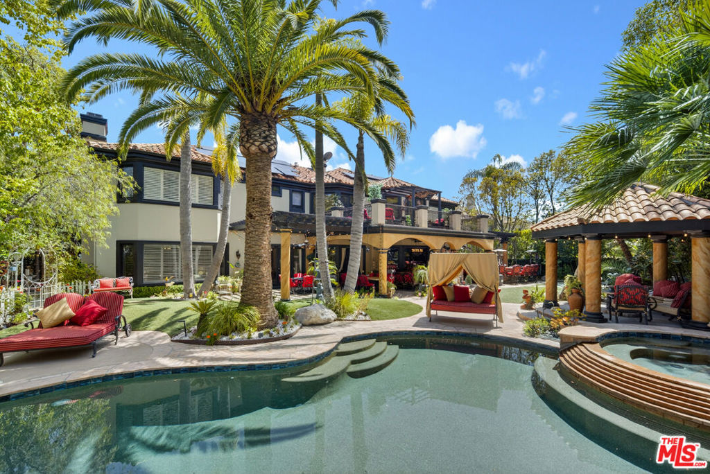 5481 Collingwood Circle