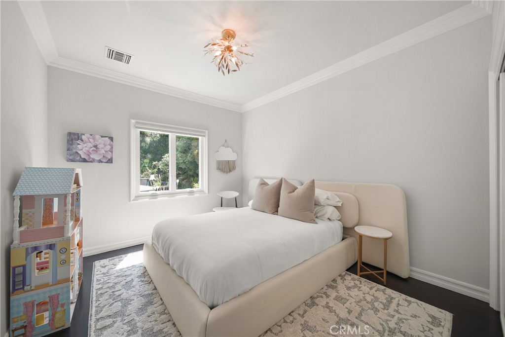 24762 Calvert Street