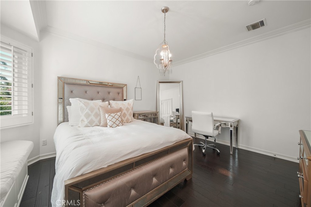 24762 Calvert Street