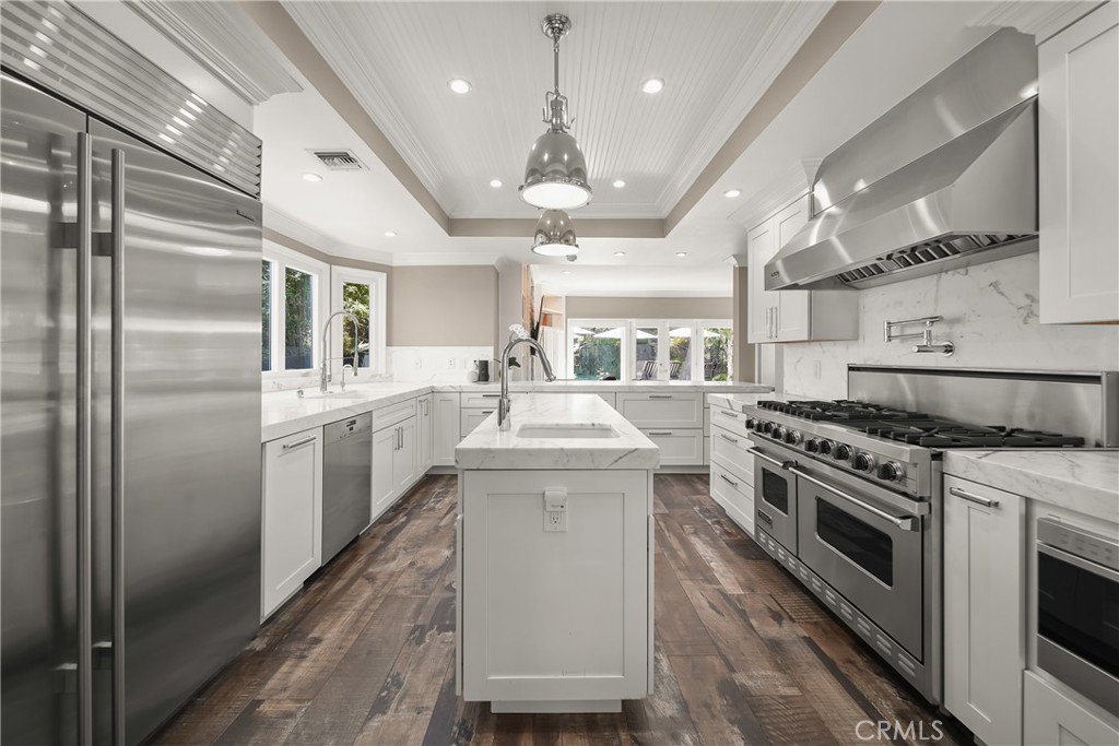 24762 Calvert Street