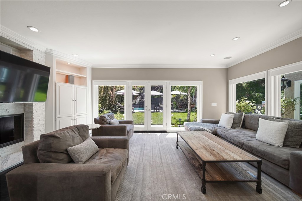 24762 Calvert Street