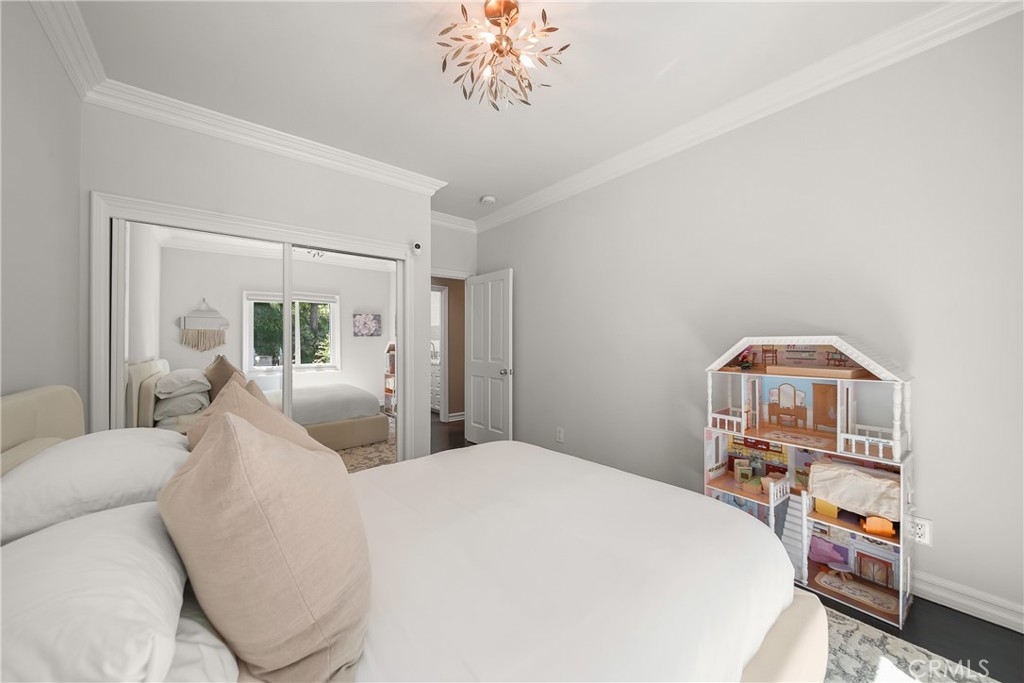 24762 Calvert Street