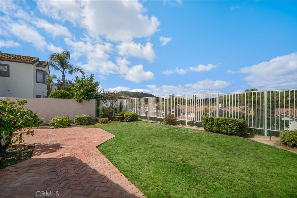 24653 Vista Cerritos