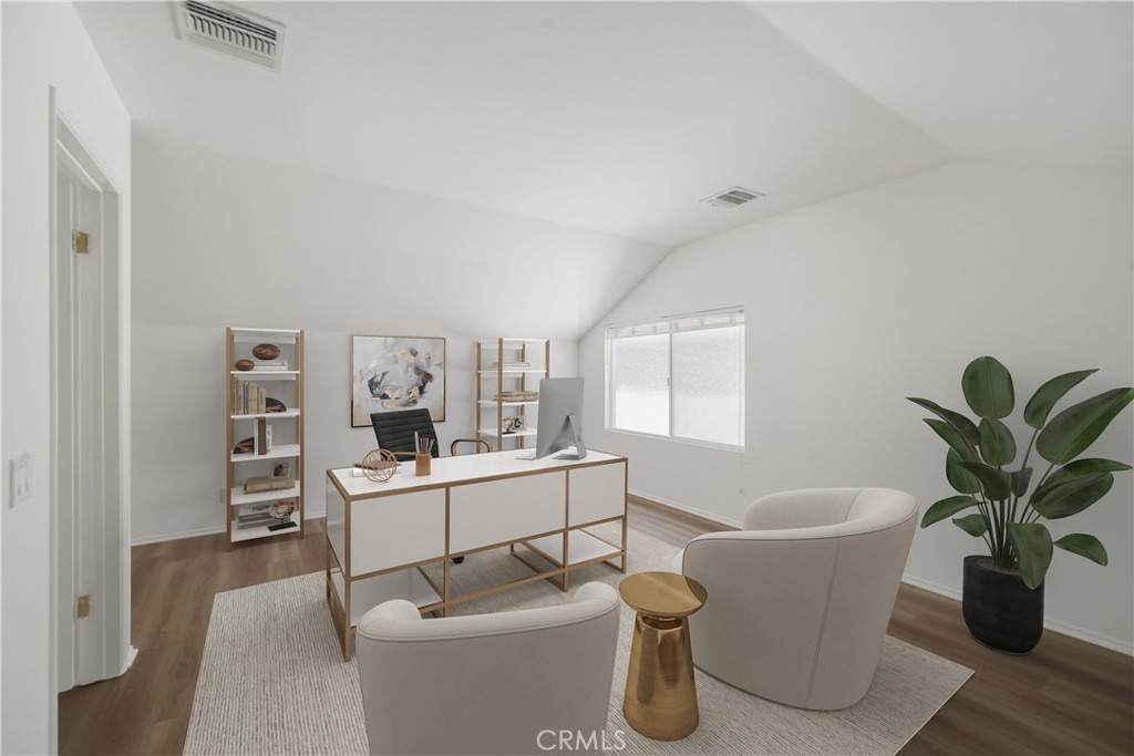 24653 Vista Cerritos