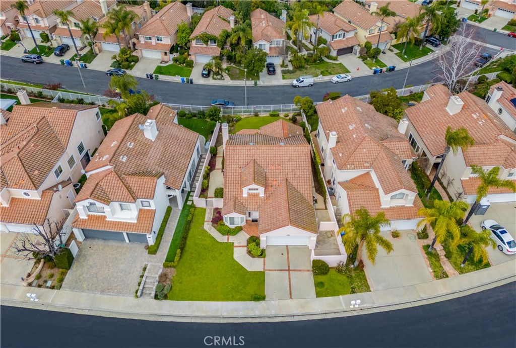 24653 Vista Cerritos