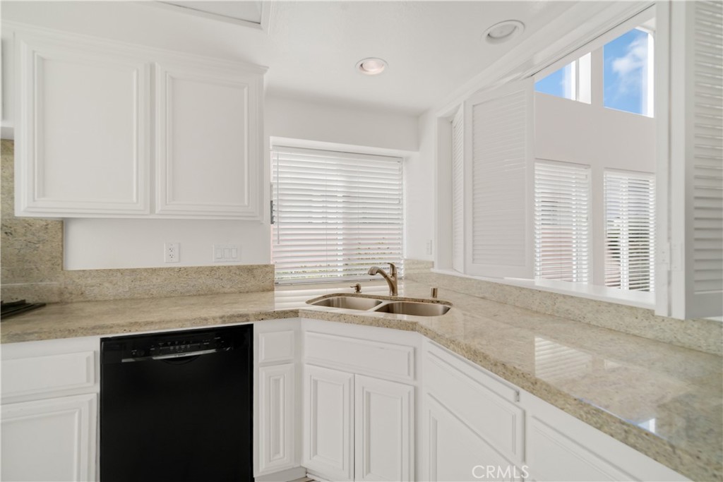 24653 Vista Cerritos