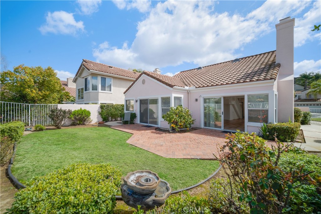 24653 Vista Cerritos