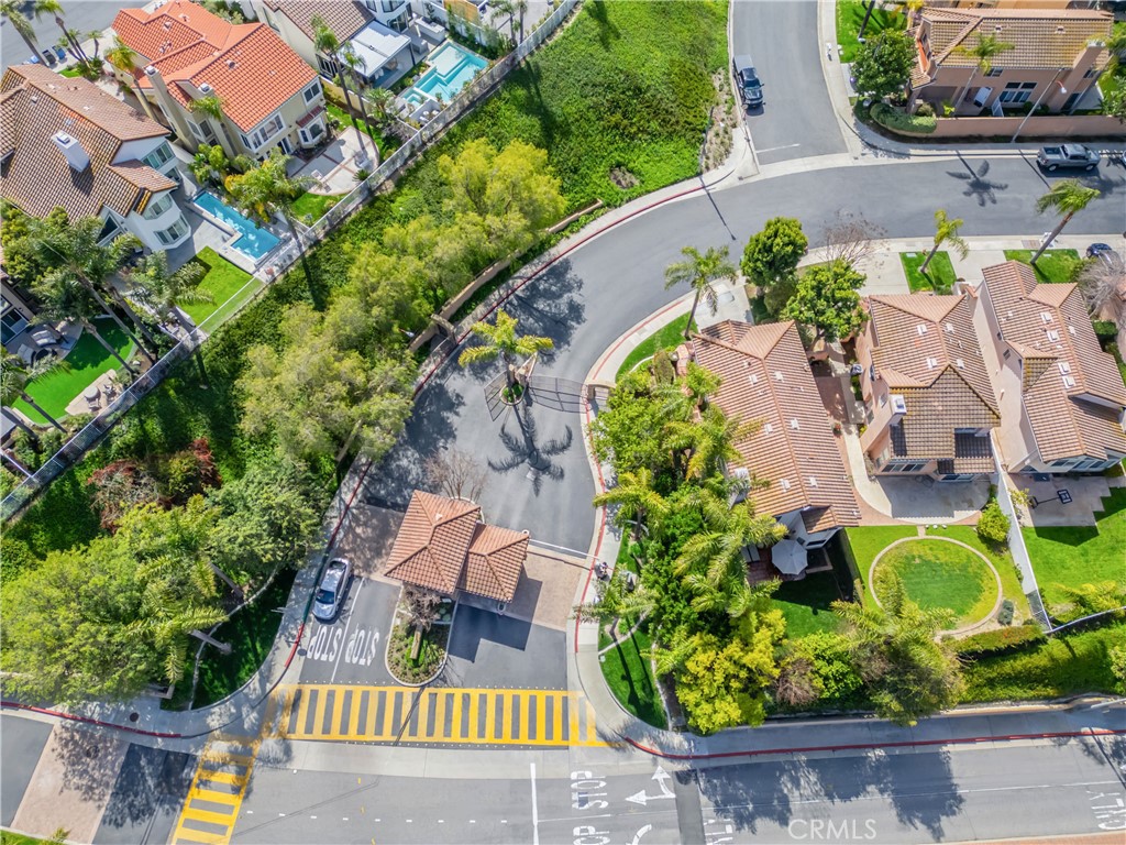 24653 Vista Cerritos