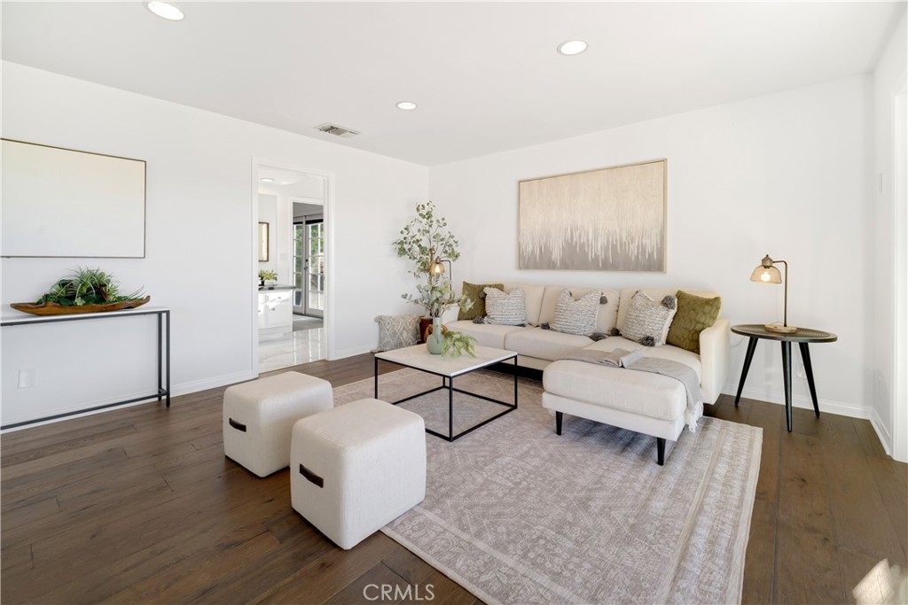 22757 Charlemont Place