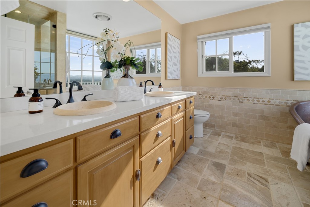 22757 Charlemont Place