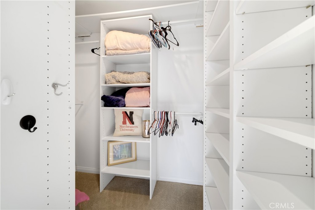 22757 Charlemont Place