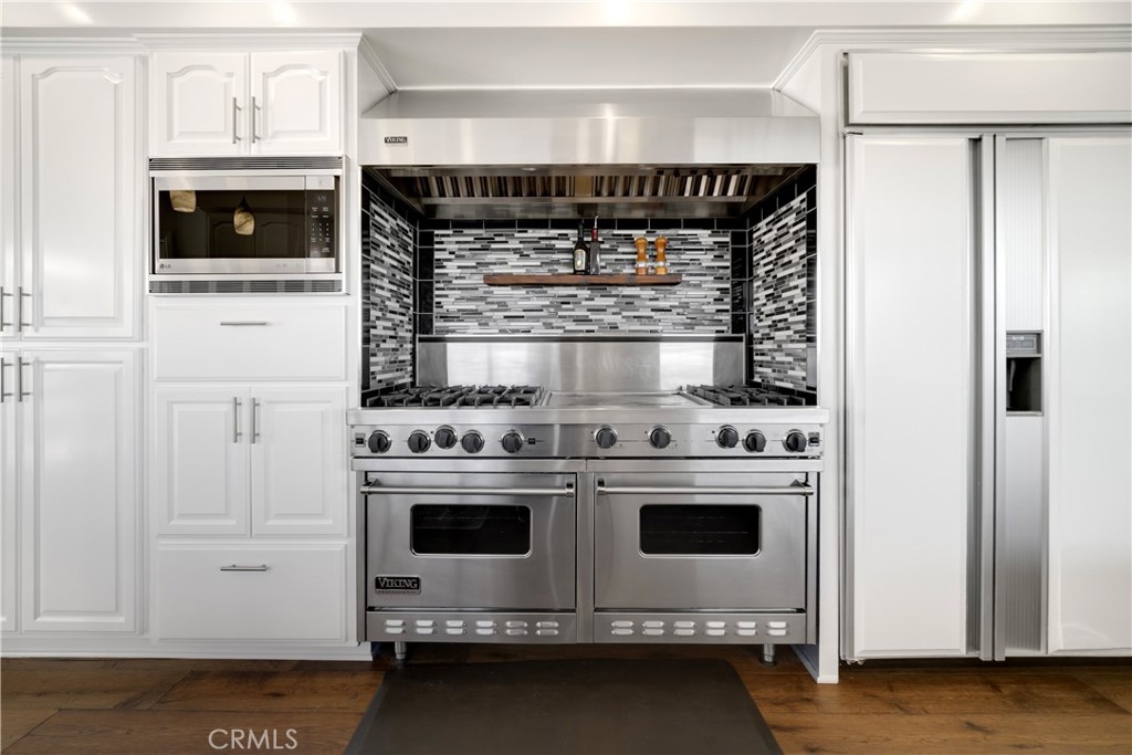 22757 Charlemont Place