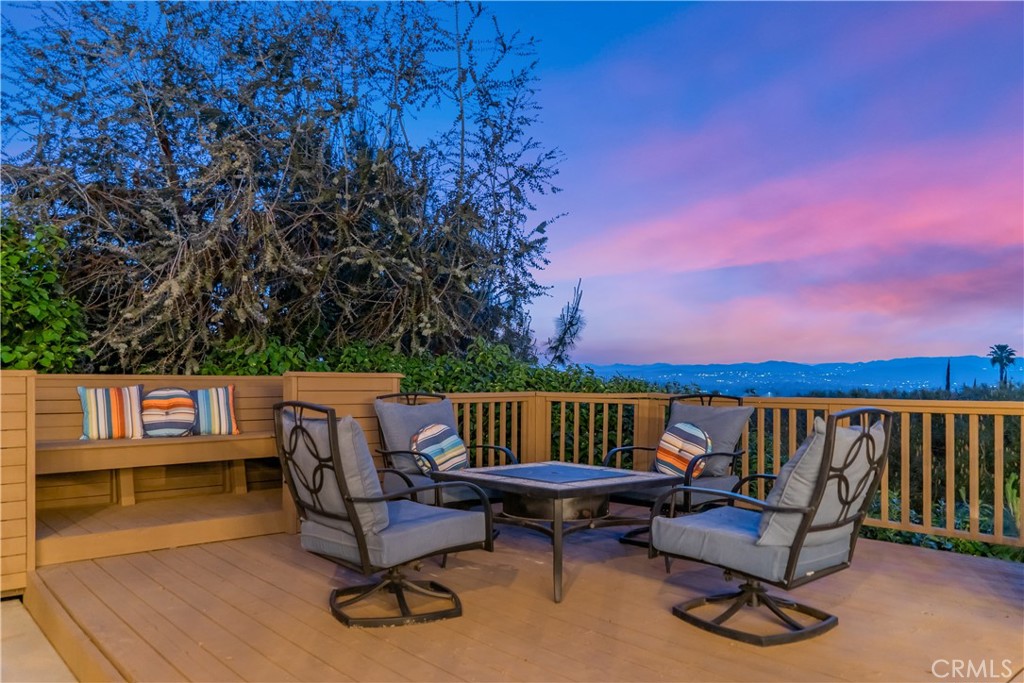 22757 Charlemont Place