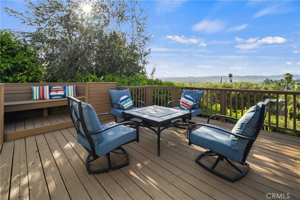 22757 Charlemont Place