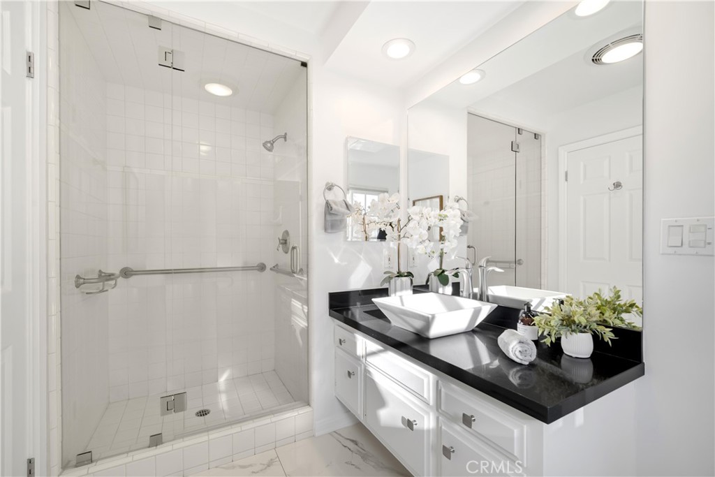 22757 Charlemont Place