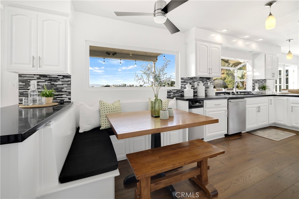 22757 Charlemont Place