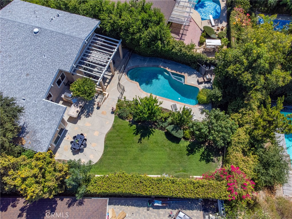 4211 Meadow Lark Drive