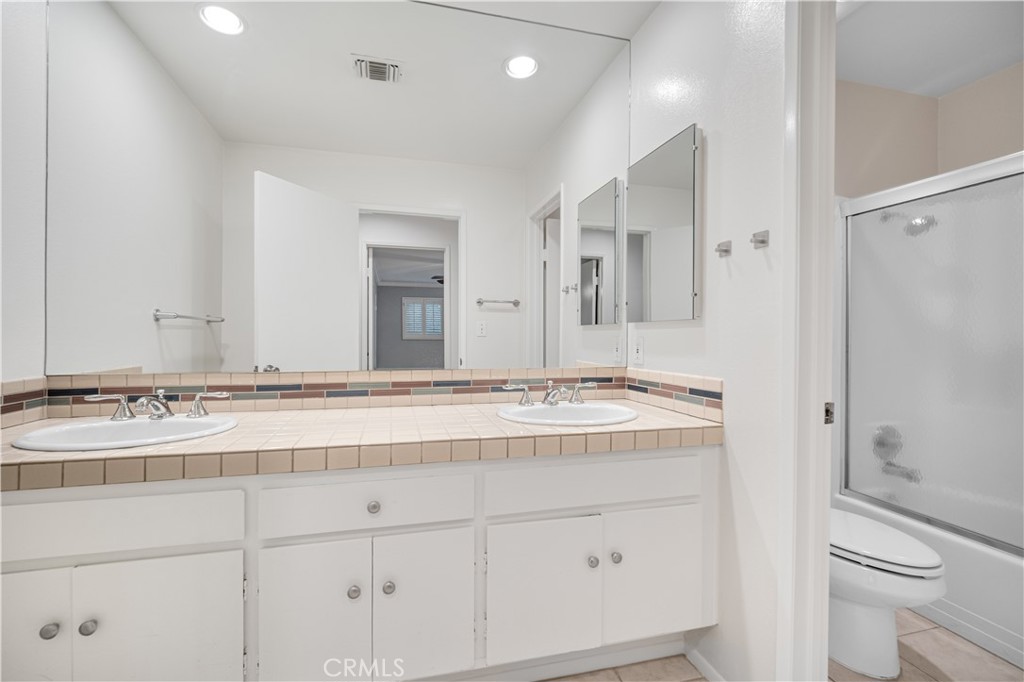 3802 Daguerre Avenue