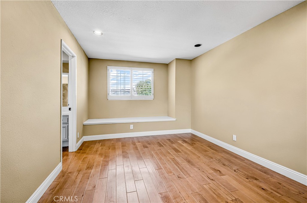 24676 Vista Cerritos