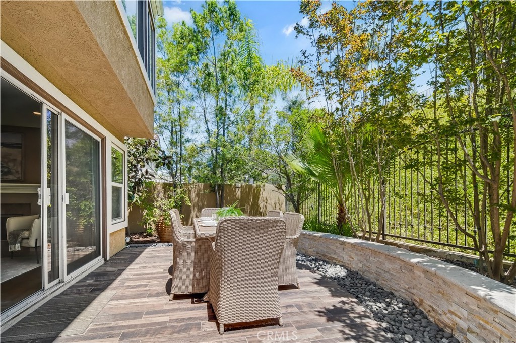 24676 Vista Cerritos