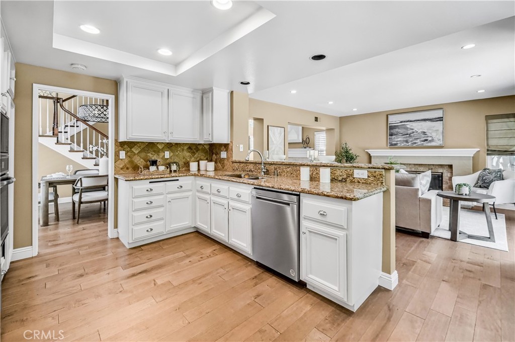 24676 Vista Cerritos