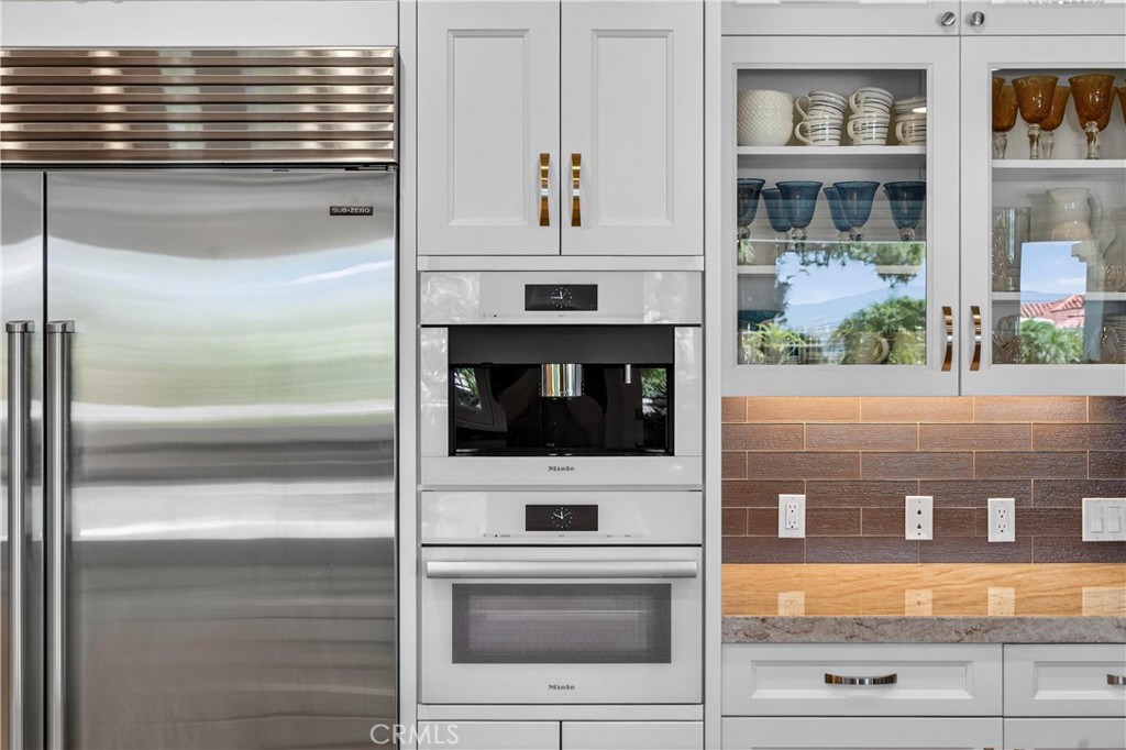 25448 Cumberland Lane