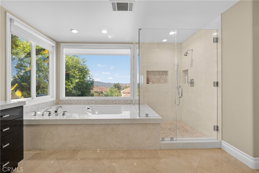 25448 Cumberland Lane