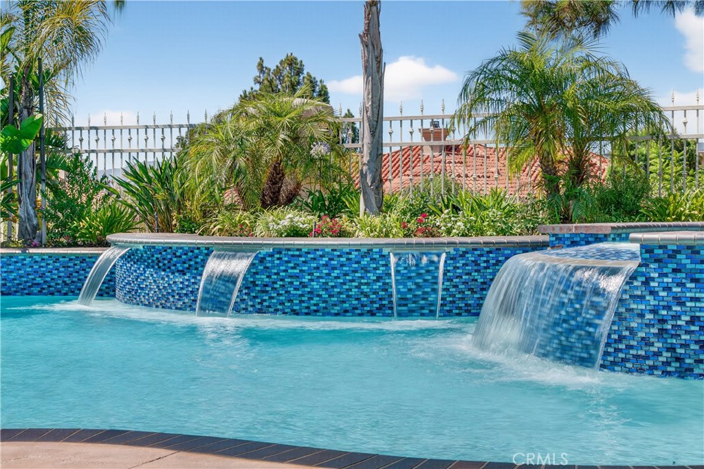 25448 Cumberland Lane