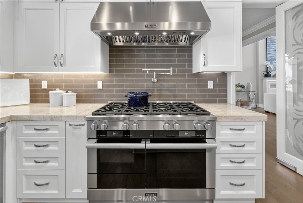 25448 Cumberland Lane