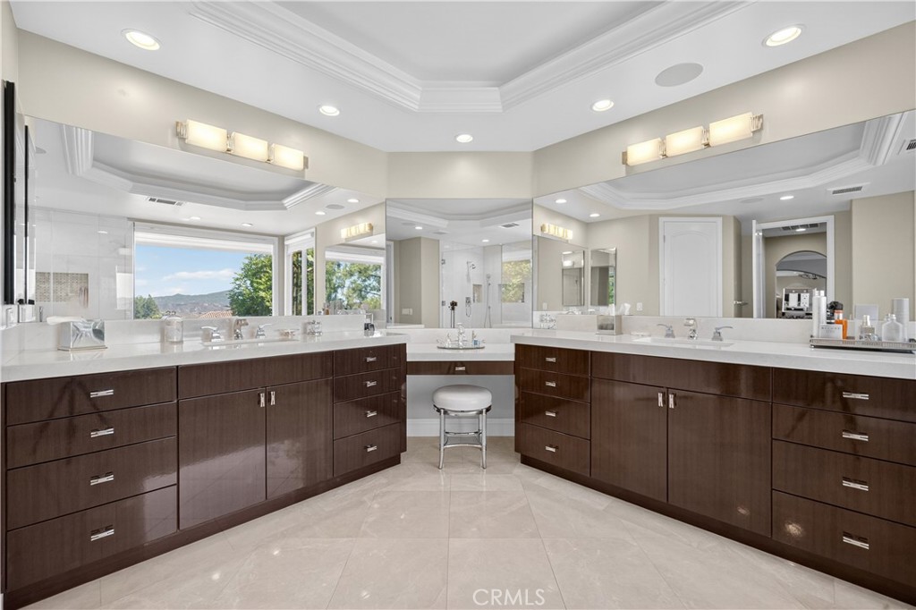 25448 Cumberland Lane