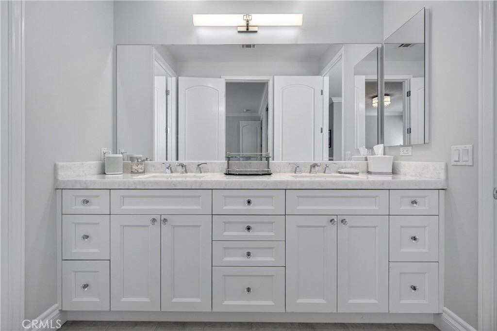 25448 Cumberland Lane