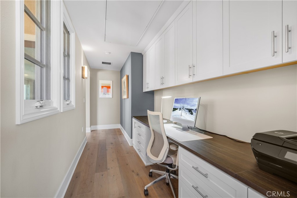 23500 Park Sorrento D21