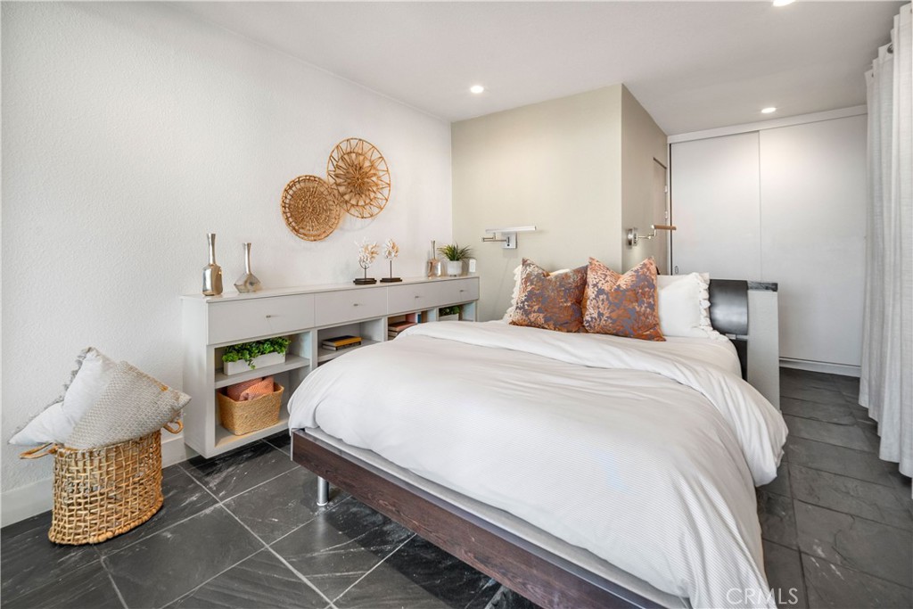 26664 Seagull Way A211