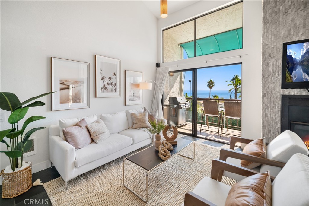 26664 Seagull Way A211