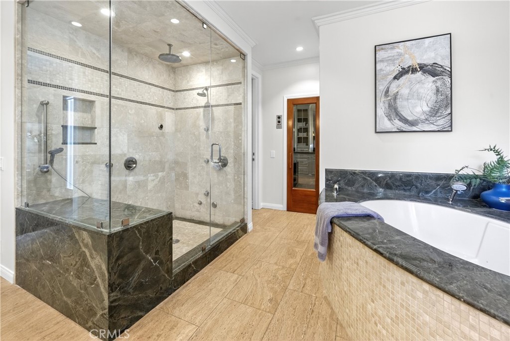 25527 Hamilton Court