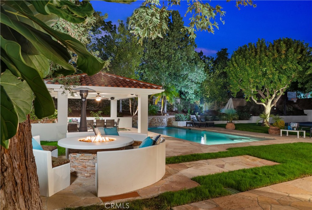 25527 Hamilton Court