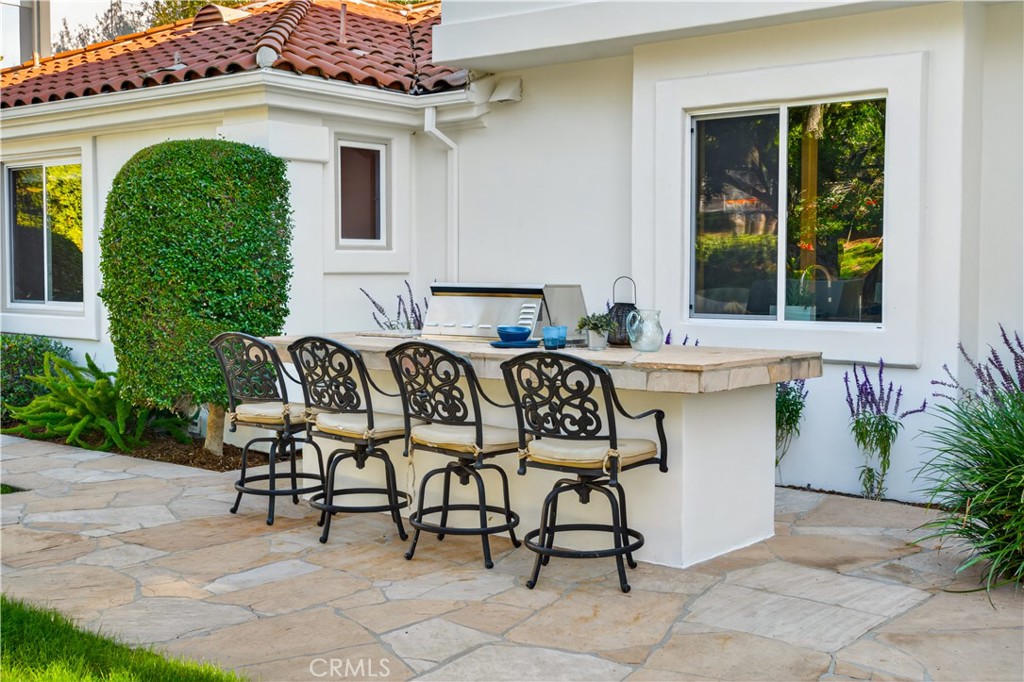 25527 Hamilton Court