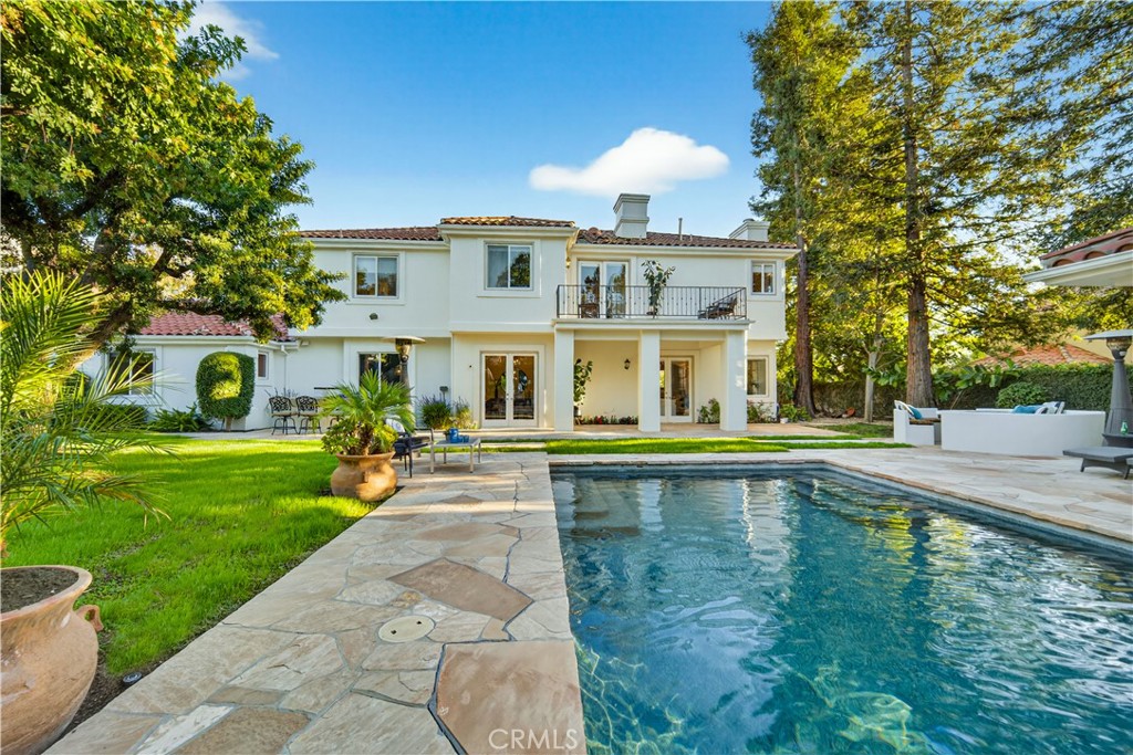 25527 Hamilton Court