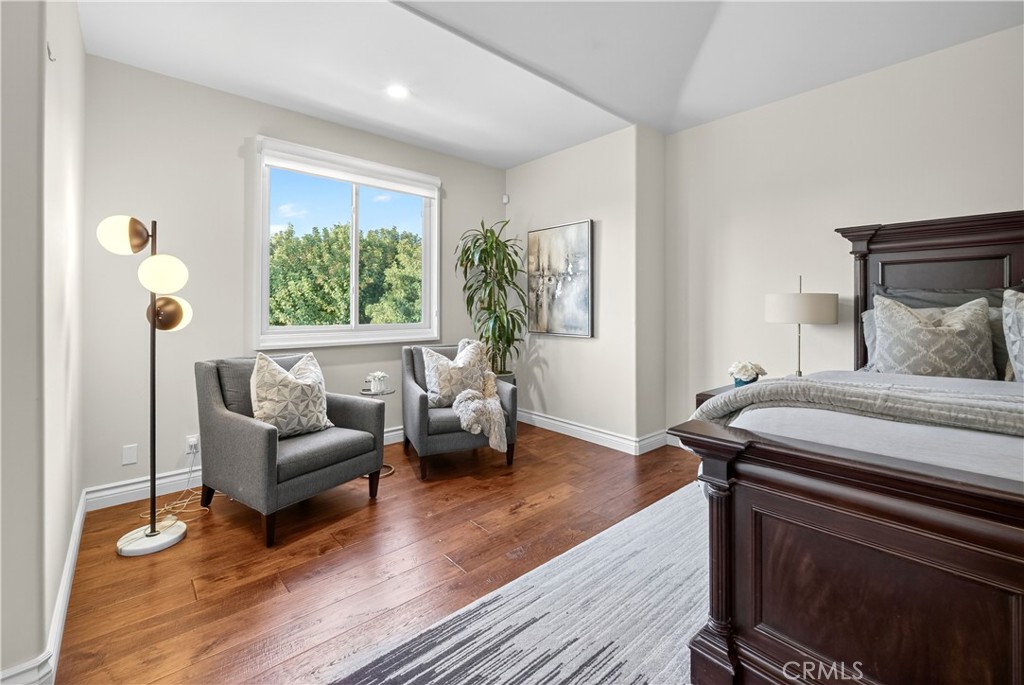 25527 Hamilton Court